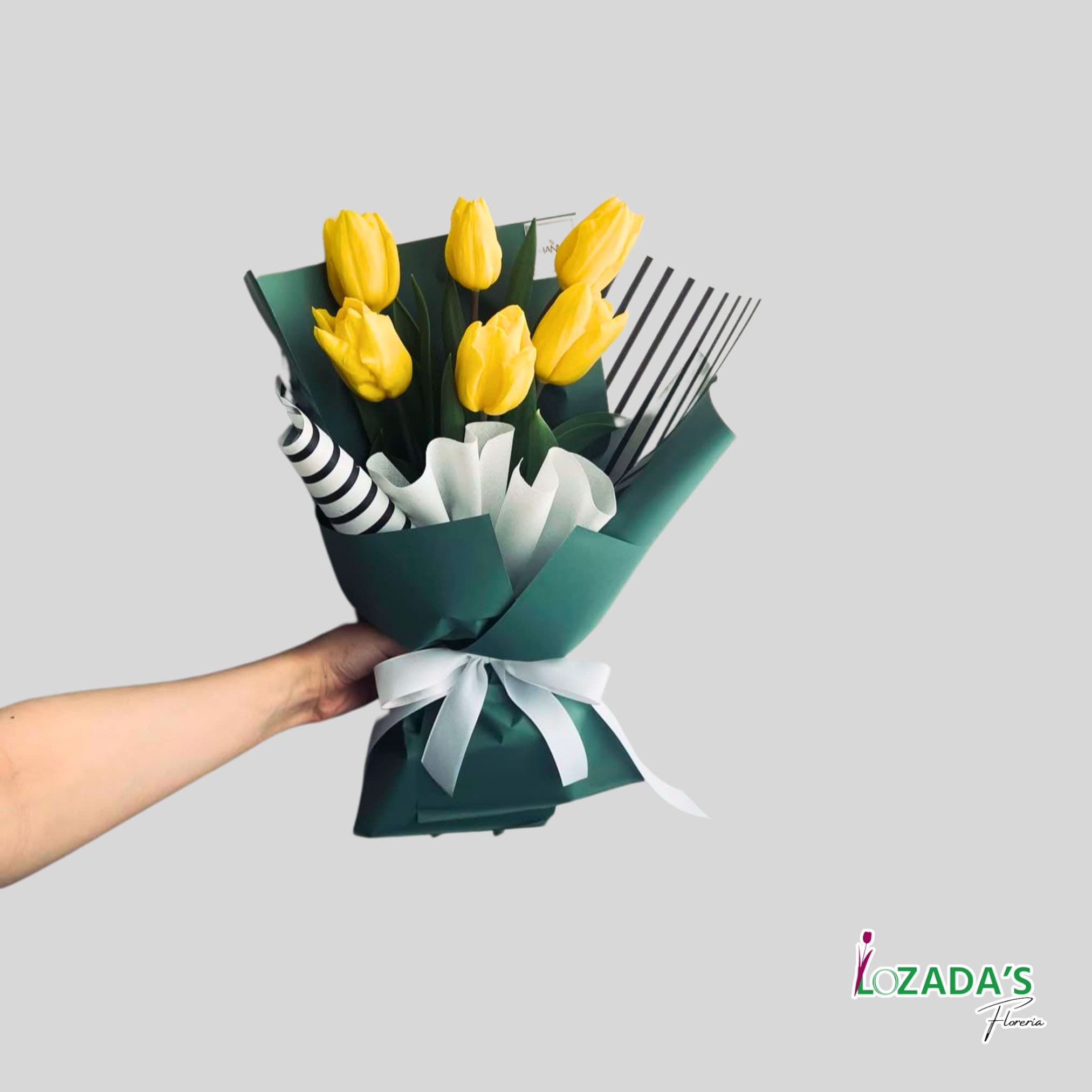 Ramo de 6 Tulipanes Amarillos- Amor Radiante- Entrega hoy mismo en Santiago
