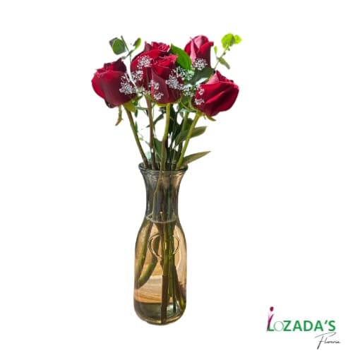 🌸 Encanto Floral – Florero de Rosas y Gypsophila 🌸